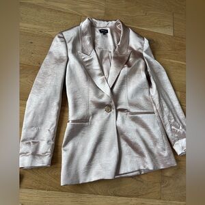 Bebe silky blazer size 6